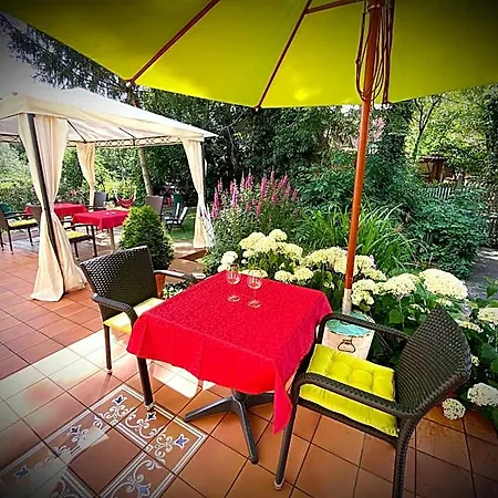 Hotel Heidi *
